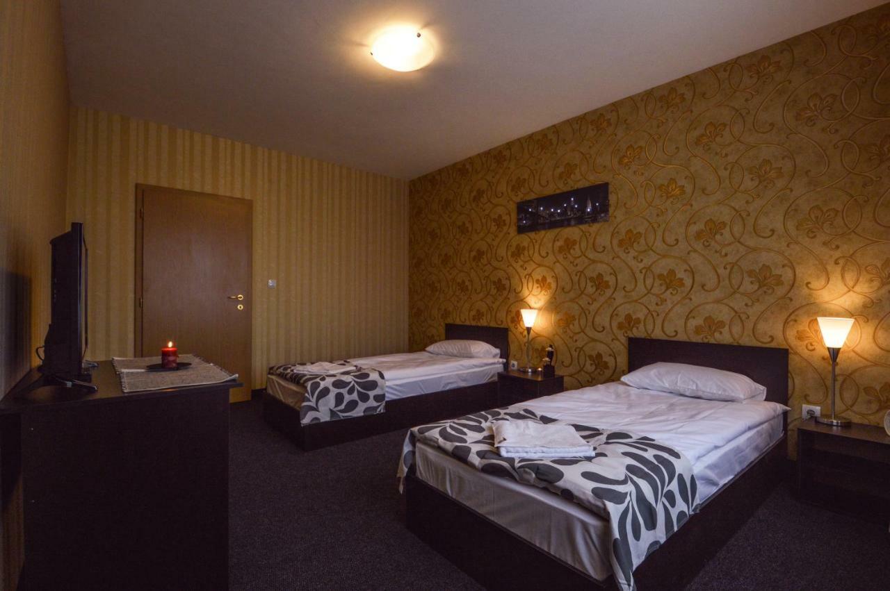 Elite Spetema Hotel Bozhurishte Ngoại thất bức ảnh