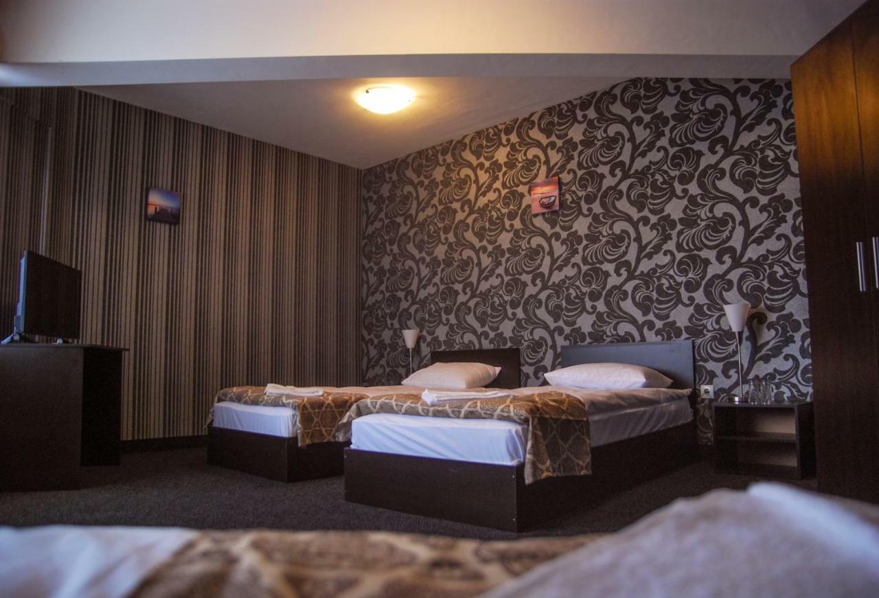 Elite Spetema Hotel Bozhurishte Ngoại thất bức ảnh